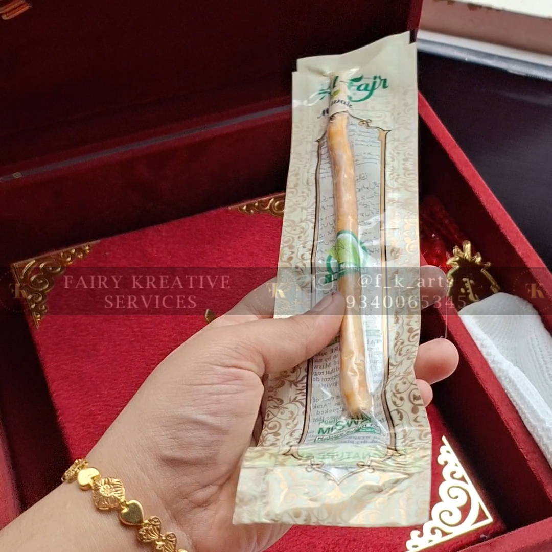 Maroon-Naaz-Edition-Miswak-Fairy-Kreative-Services